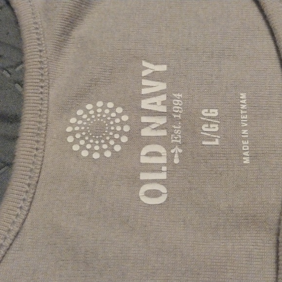 Old Navy White and Silver Sequin Tank - Picture 2 of 11